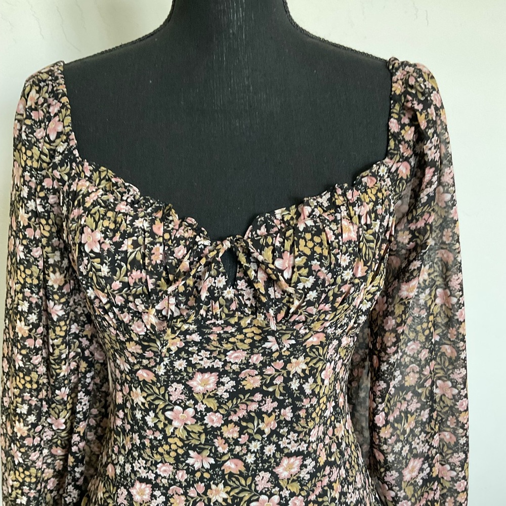 Lush floral mini dress - Picture 3 of 6
